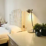 ALTIDO Wooden Guerrini Apartment